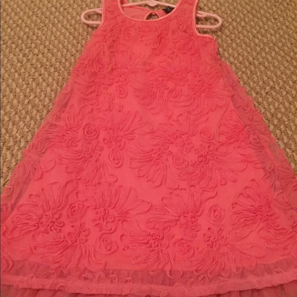 Super Cute party dress!